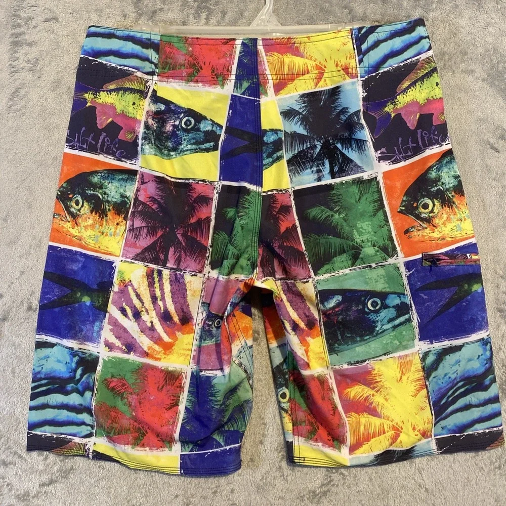 Salt Life Swim Boardshorts Men Sz 32 Fish Graphic SLX-QD Colorful NWT Surf Beach